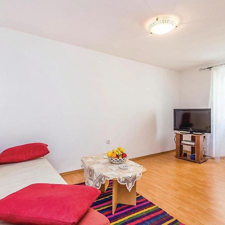 Awesome Apartment In Senj With Wifi Exterior foto